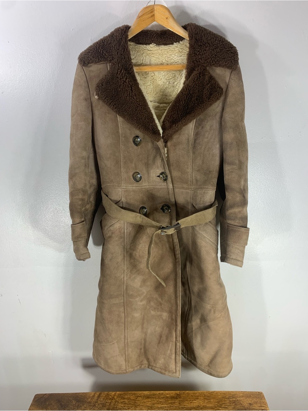 Vintage 70s Genuine Shearling Sheepskin Suede Coat Brown Shearling Lined Belt